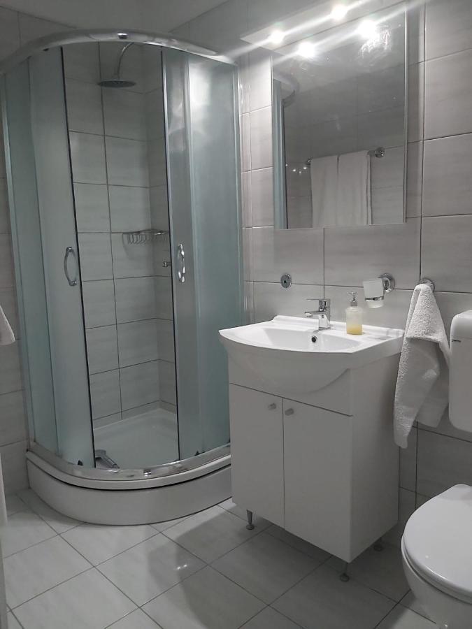 Hill Apartman - Maksimir Rebro Загреб Екстер'єр фото